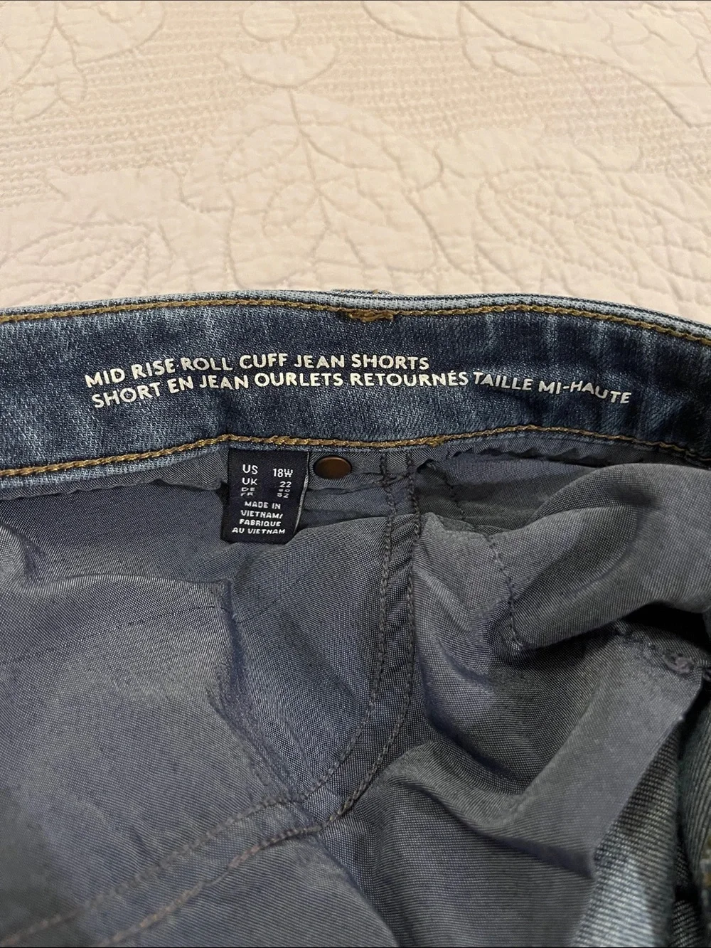 Lands’ End Cuffed Denim Short 18W